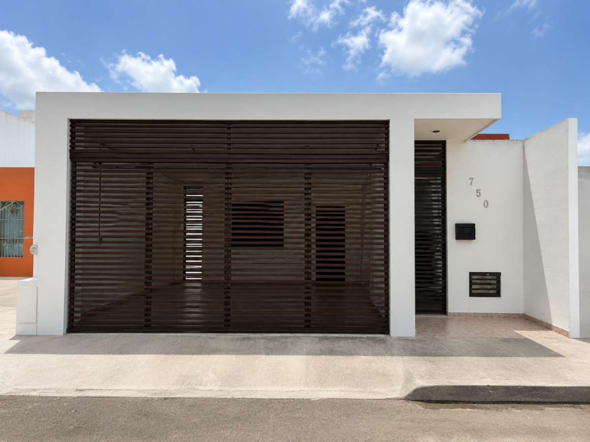 Casa en venta en Los Héroes, Mérida — foto 1 de 15