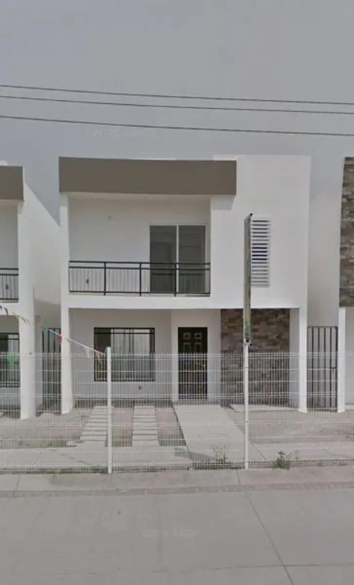 Casa en venta en Ex Hacienda de Santiago, San Francisco del Rincón — foto 1 de 23