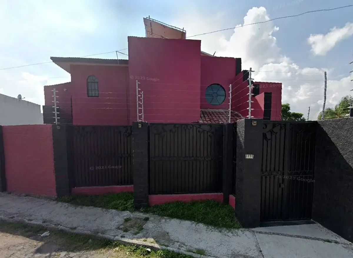 Casa en venta en La Primavera, Zapopan — foto 1 de 11