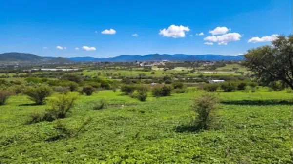 ¡OPORTUNIDAD DE INVERSIÓN EN UNA DE LAS ZONA DE ACELERADO CRECIMIENTO - QUERÉTARO!