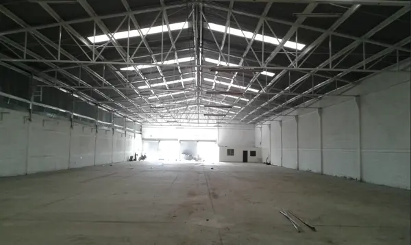Nave industrial 1,835 m², Parque Industrial Escobedo