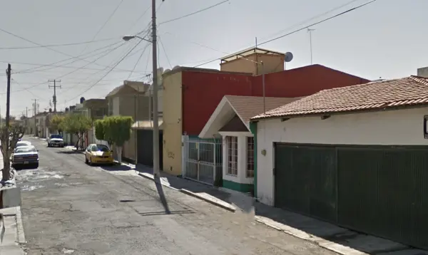 Casa en venta en Valle Residencial los Girasoles, Celaya — foto 3 de 11