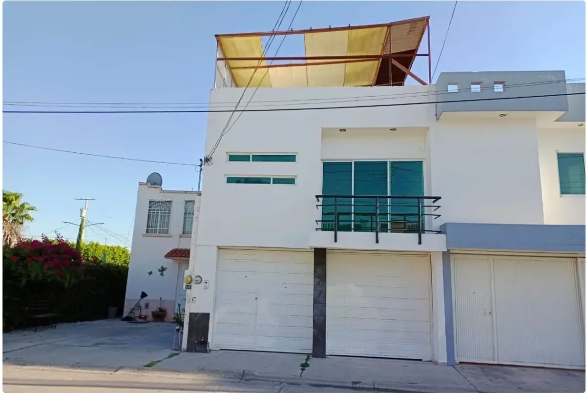Casa en venta en Quinta Bugambilias, Celaya — foto 1 de 11