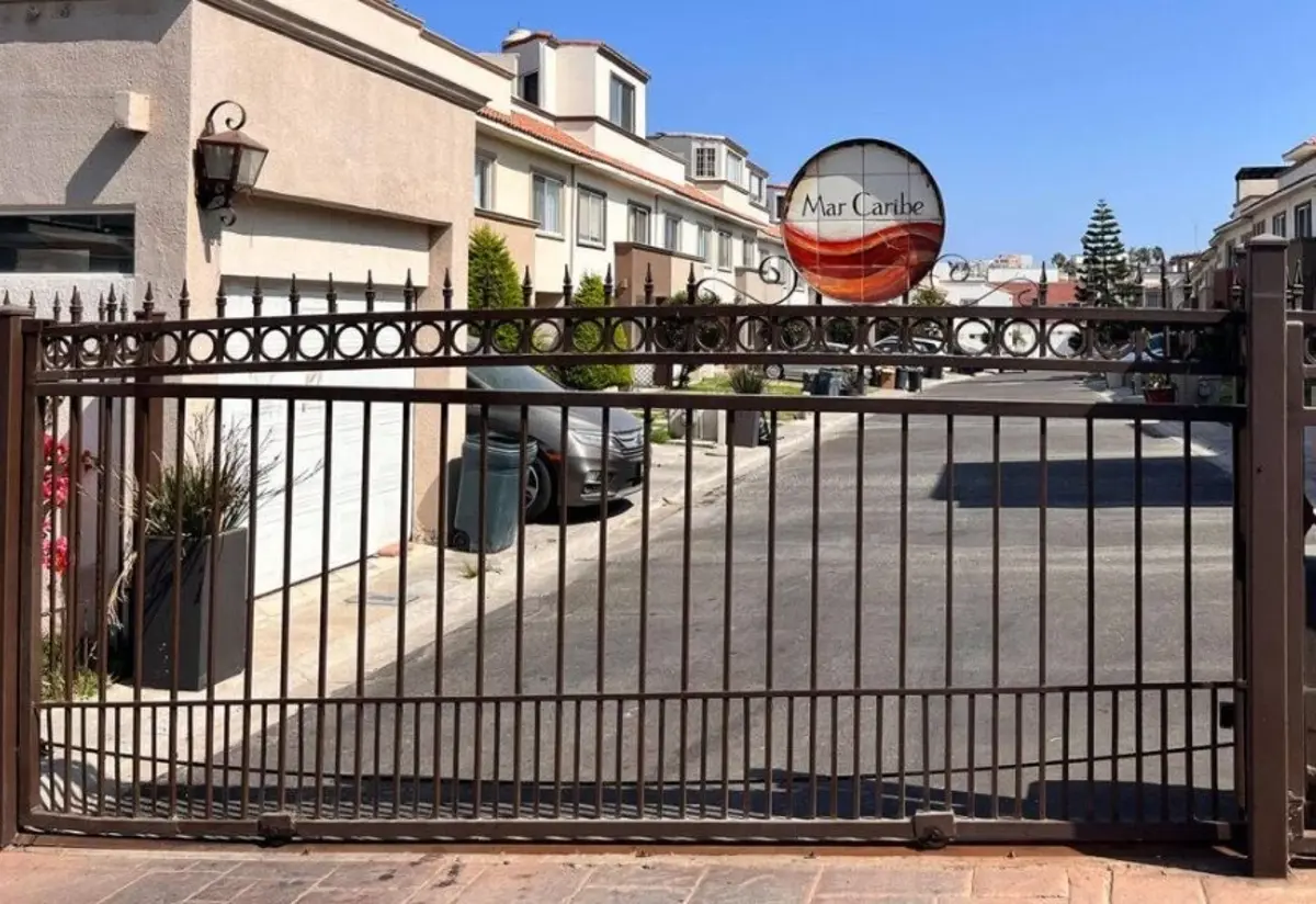 Casa en venta en Brisas del Mar, Tijuana — foto 1 de 27