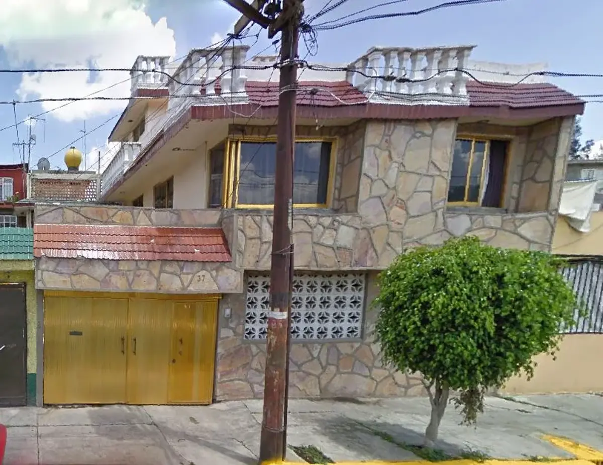 Casa en venta en Unidad Vicente Guerrero, Iztapalapa — foto 1 de 8