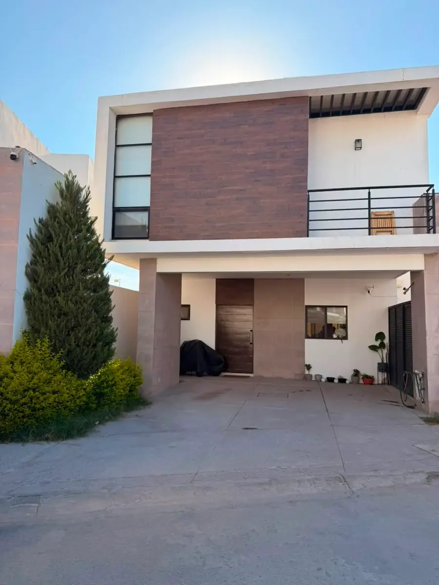 Casa en venta en Los Viñedos, Torreón — foto 1 de 19