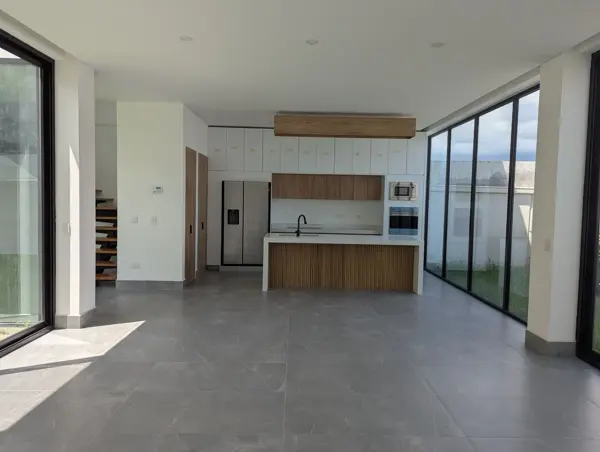 Casa en venta en Bosques de las Misiones Sector Encino, Santiago — foto 2 de 16