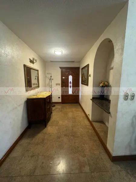 Departamento en renta en Del Valle, San Pedro Garza García — foto 2 de 13