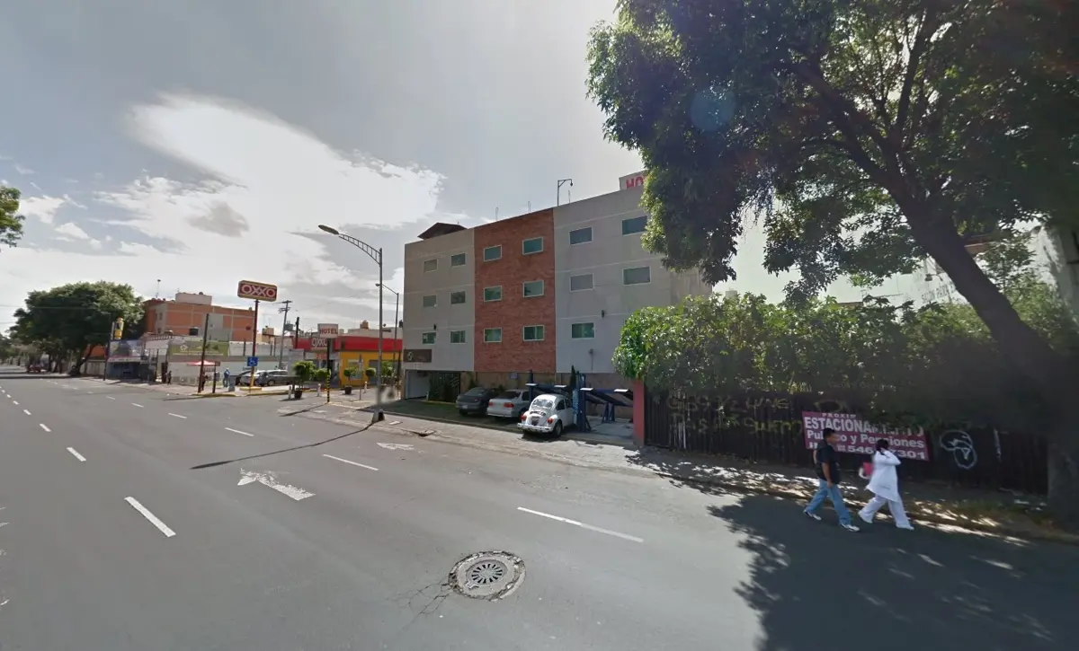 Casa en venta en Residencial Villa Coapa, Tlalpan — foto 1 de 8