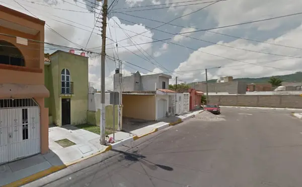 Casa en venta en Jacarandas, Tepic — foto 3 de 10