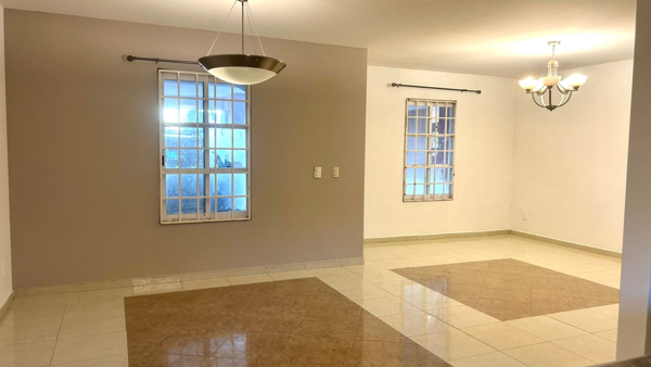 Casa en venta en Villas Santorini, Torreón — foto 3 de 24