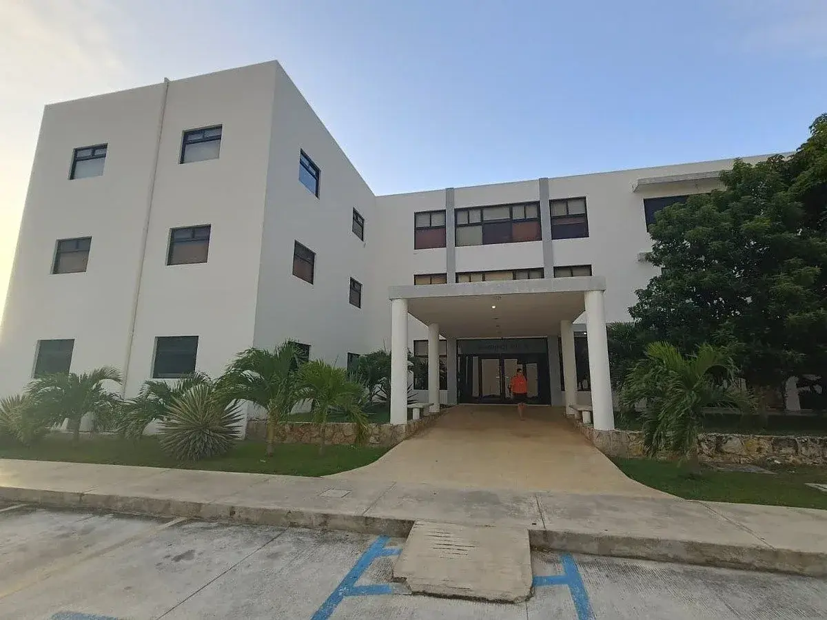 Oficina en renta en Xcumpich, Mérida — foto 1 de 15