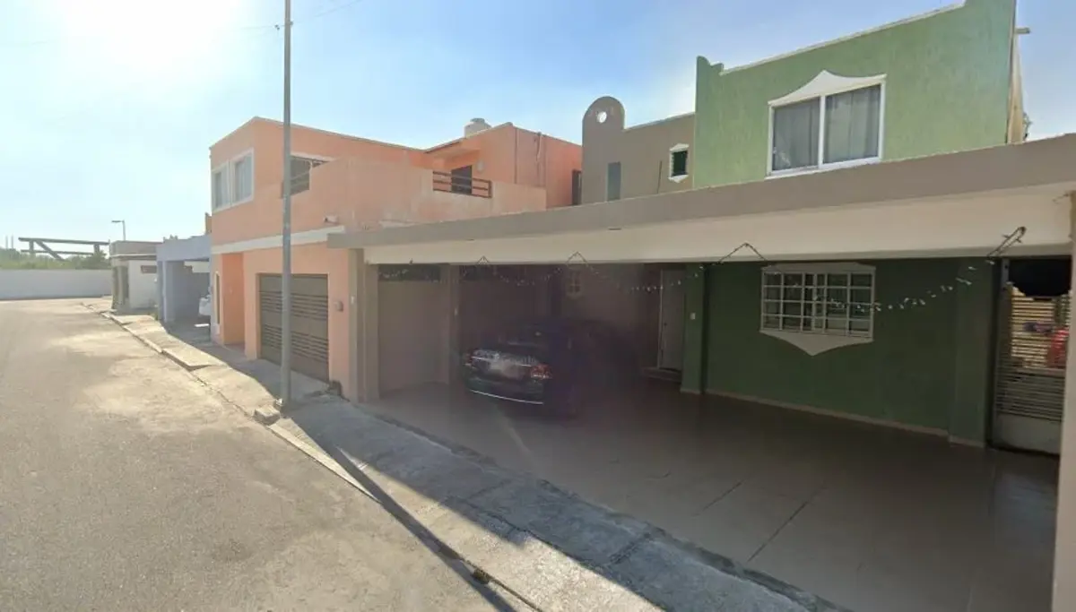 Casa en venta en Villa Zona Dorada, Mérida — foto 1 de 7