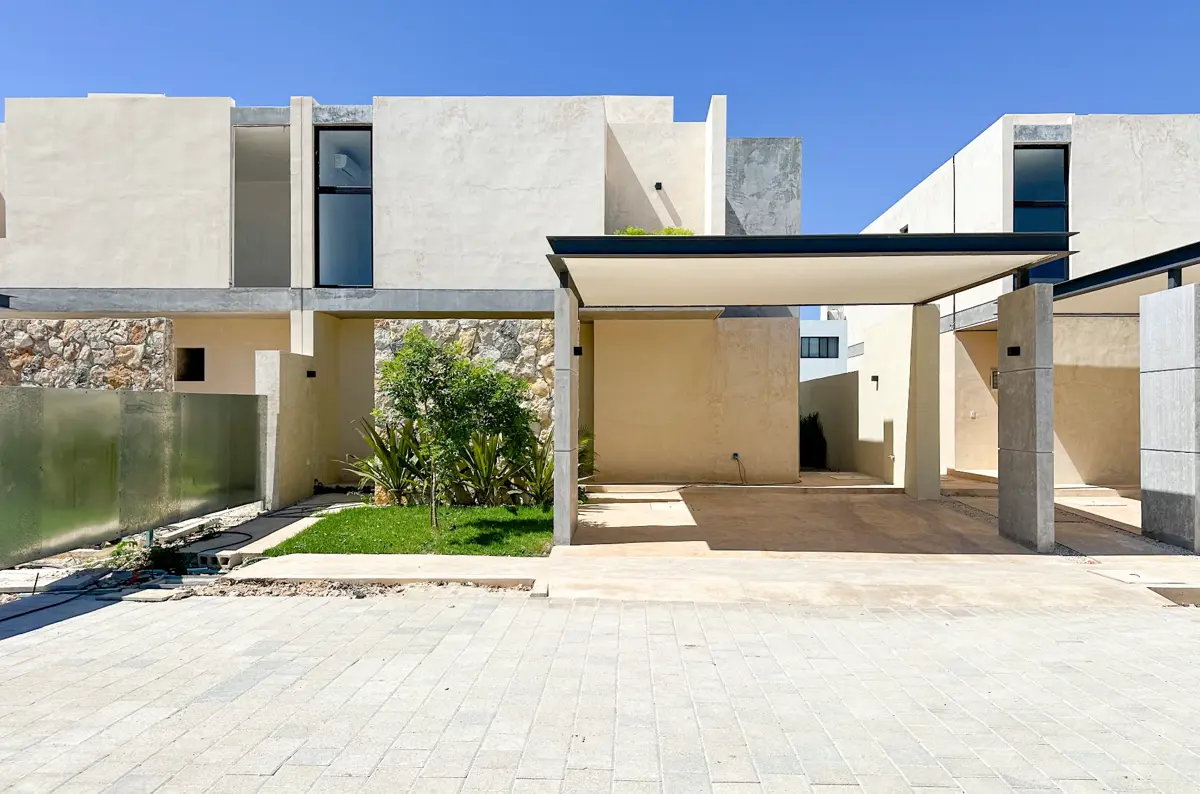 Casa en venta en Conkal, Conkal — foto 1 de 44
