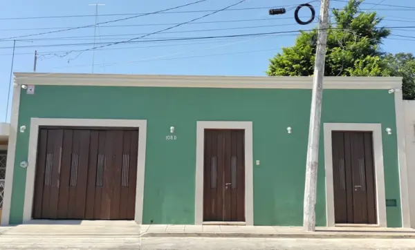 Casa en venta Yucatán, centro de Bokobá alberca