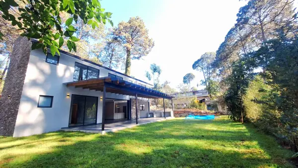 Casa en venta en Avandaro, Valle de Bravo — foto 3 de 24