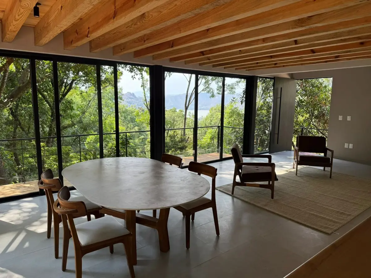 Casa en venta en Agua Fría, Valle de Bravo — foto 1 de 10