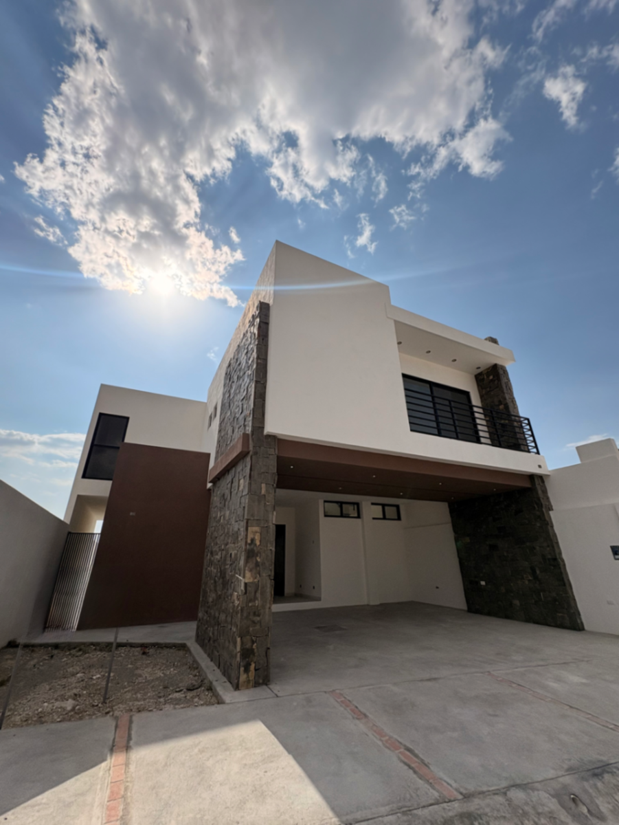 Casa en venta en Las Huertas, Arteaga — foto 1 de 17