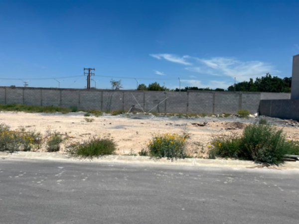 TERRENO EN VENTA EN SETERRA RESIDENCIAL 217m2
