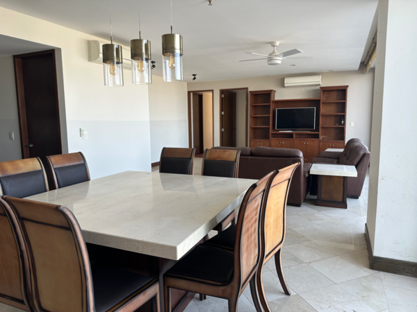 Departamento en venta en Residencial Dinastía, Monterrey — foto 3 de 13
