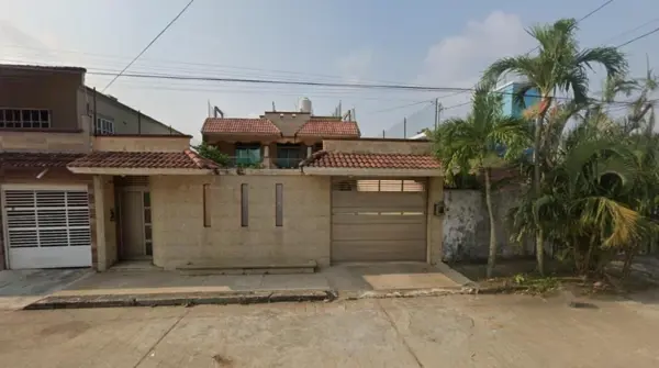 Casa en venta en Esfuerzo de los Hermanos Del Trabajo, Coatzacoalcos — foto 3 de 8