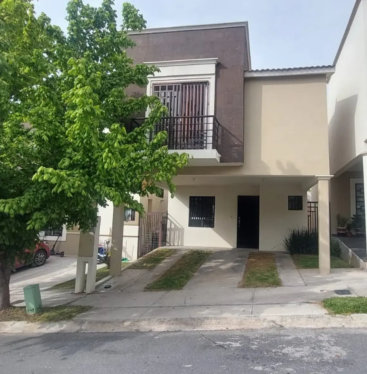 Casa en renta en Portal de las Lomas, Saltillo — foto 1 de 13