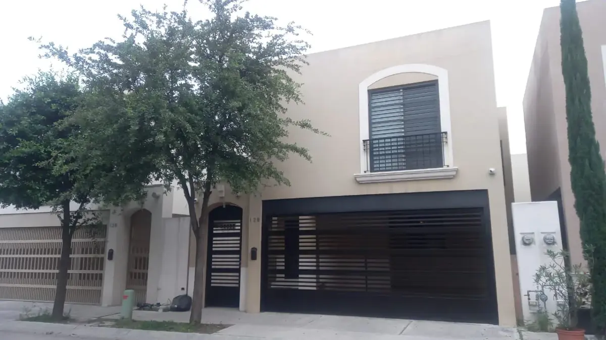 Casa en renta en Anáhuac Campoamor, General Escobedo — foto 1 de 19