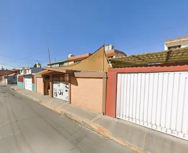 Casa en venta en Villa de las Flores 1a Sección (Unidad Coacalco), Coacalco de Berriozábal — foto 2 de 6