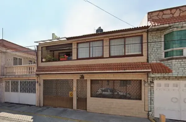 Casa en remate en Industrias Tulpetlac, Ecatepec de Morelos, México