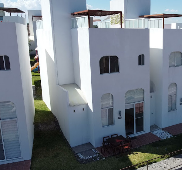 Casa en venta en Tequesquitengo, Jojutla — foto 2 de 25
