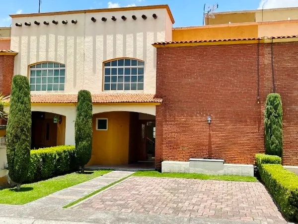 Casa en venta en Hacienda del Bosque, Metepec — foto 2 de 28