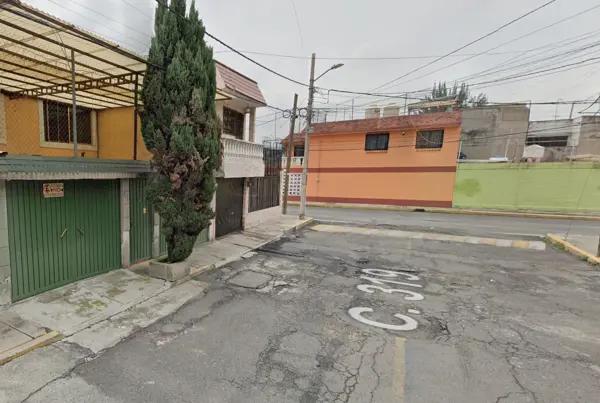 Casa en venta en El Coyol, Gustavo A. Madero — foto 2 de 10