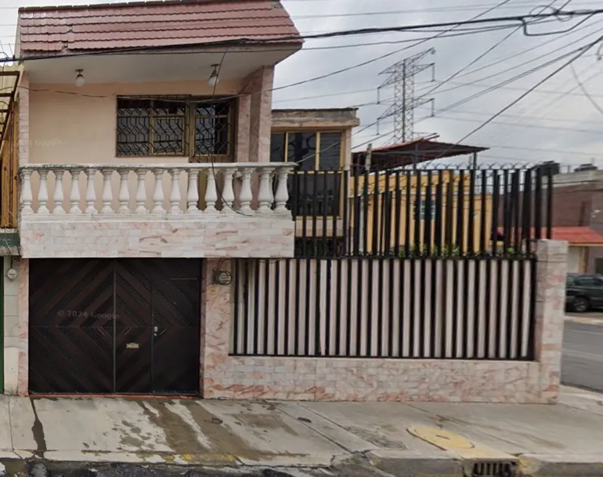 Casa en venta en El Coyol, Gustavo A. Madero — foto 1 de 10