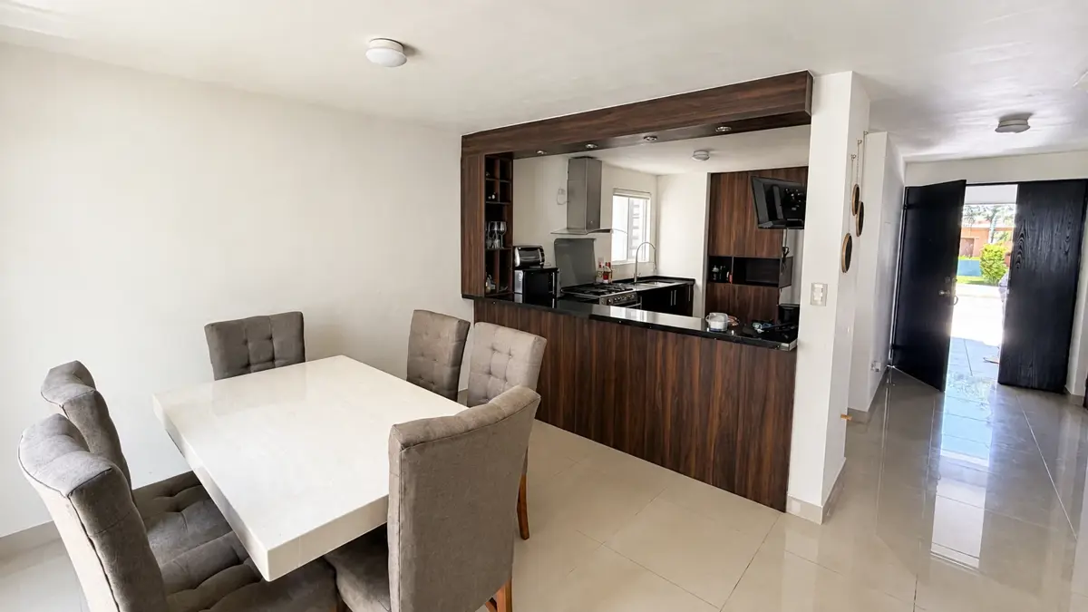 Casa en Venta en Valle la Rioja, Apodaca, Nuevo León