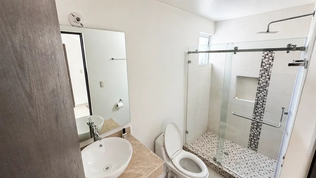 Casa en Venta en Valle la Rioja, Apodaca, Nuevo León