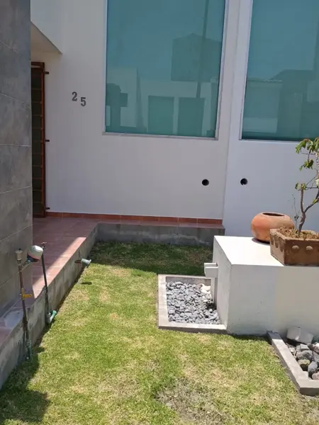 Fraccionamiento el Saucedal, Casa en Venta — foto 1 de 15