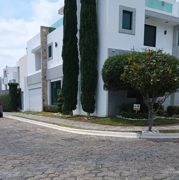 Casa en renta en Lomas de Angelópolis II, San Andrés Cholula — foto 3 de 19