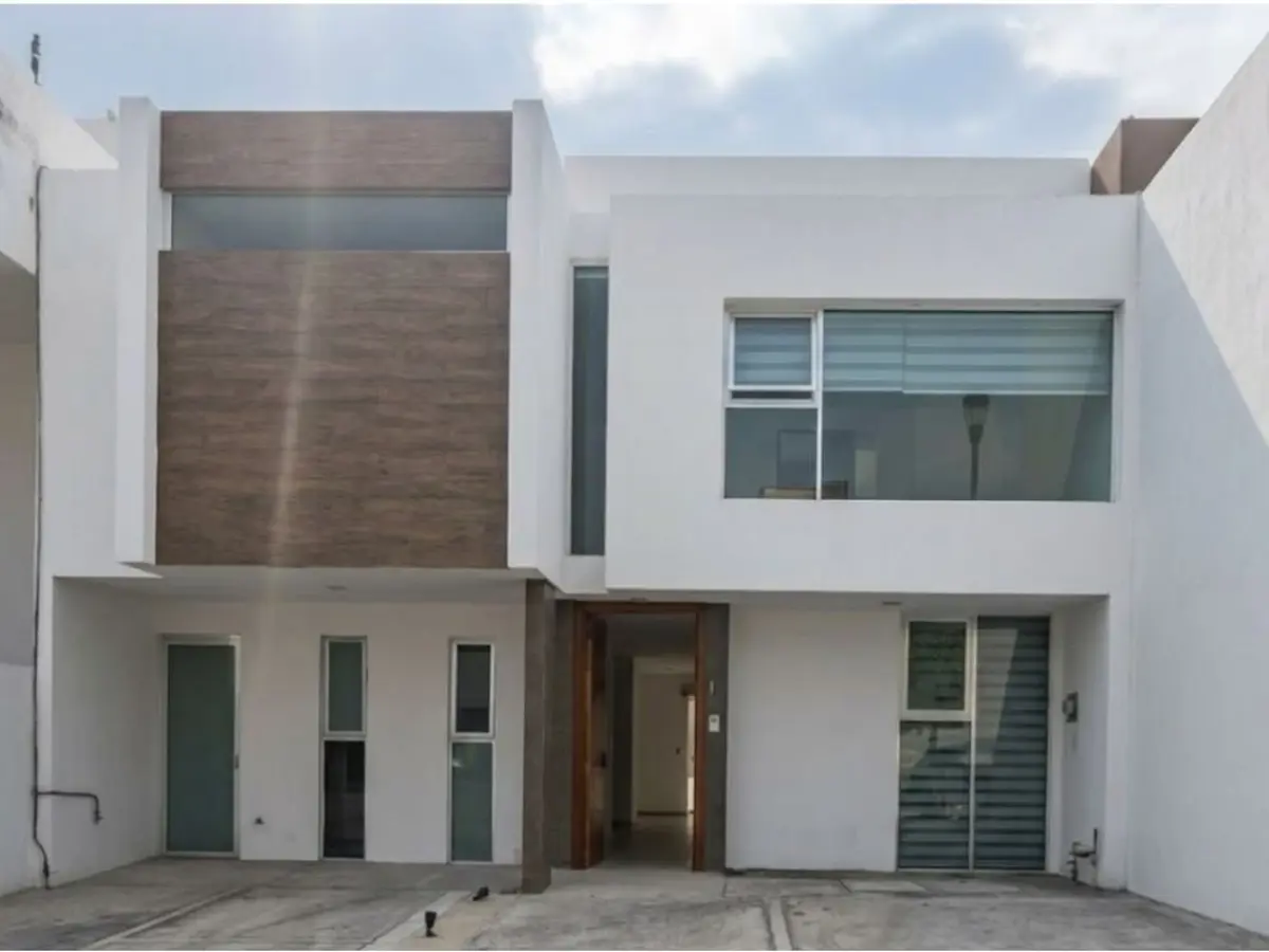 Casa en venta en Lomas de Angelópolis, San Andrés Cholula — foto 1 de 21