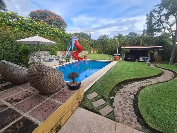 Casa en venta en Jardines de Cuernavaca, Cuernavaca — foto 2 de 25