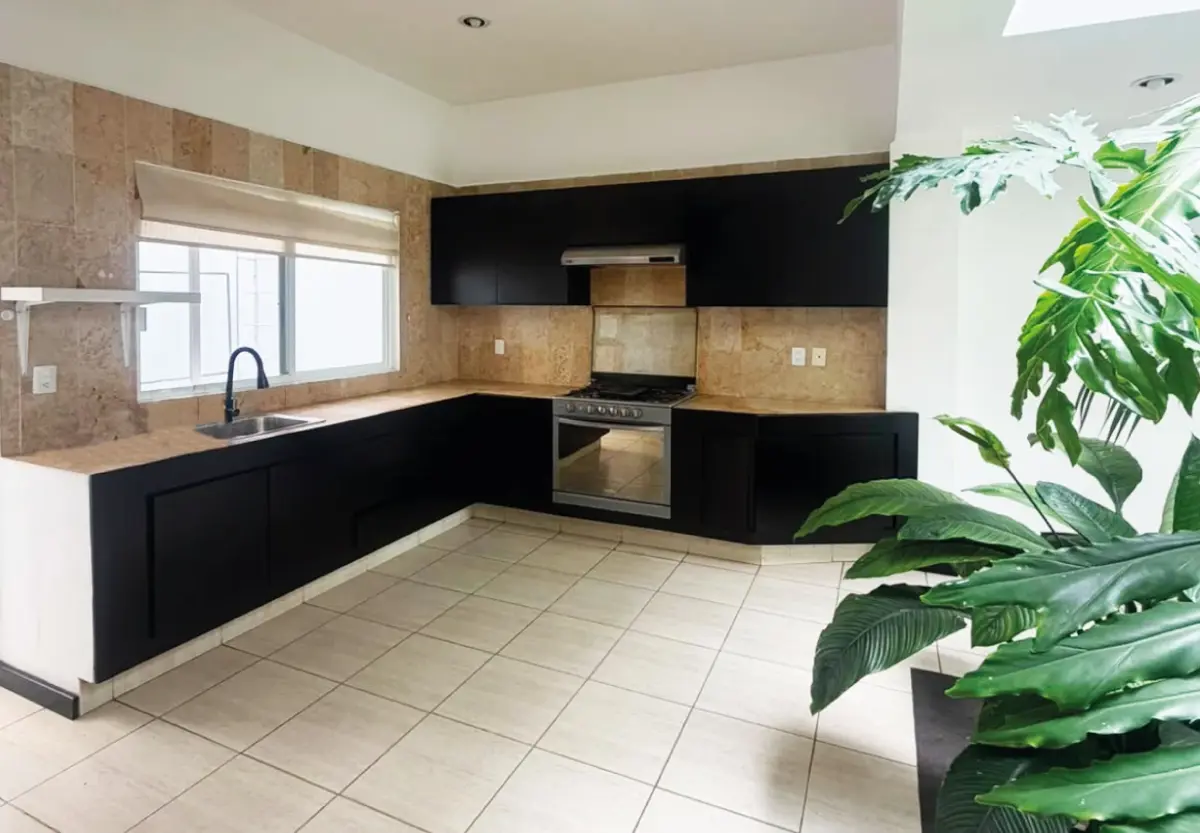 Casa en renta en Bosque Monarca, Morelia — foto 1 de 15