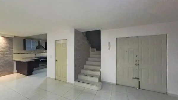 Casa en renta en Urbi Quinta Montecarlo, Cuautitlán Izcalli — foto 2 de 31