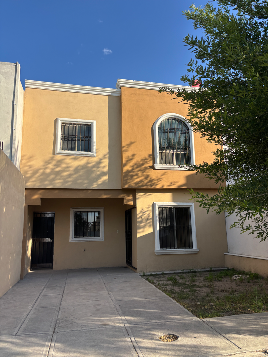 Casa en renta en Real del Sol, Saltillo — foto 1 de 10