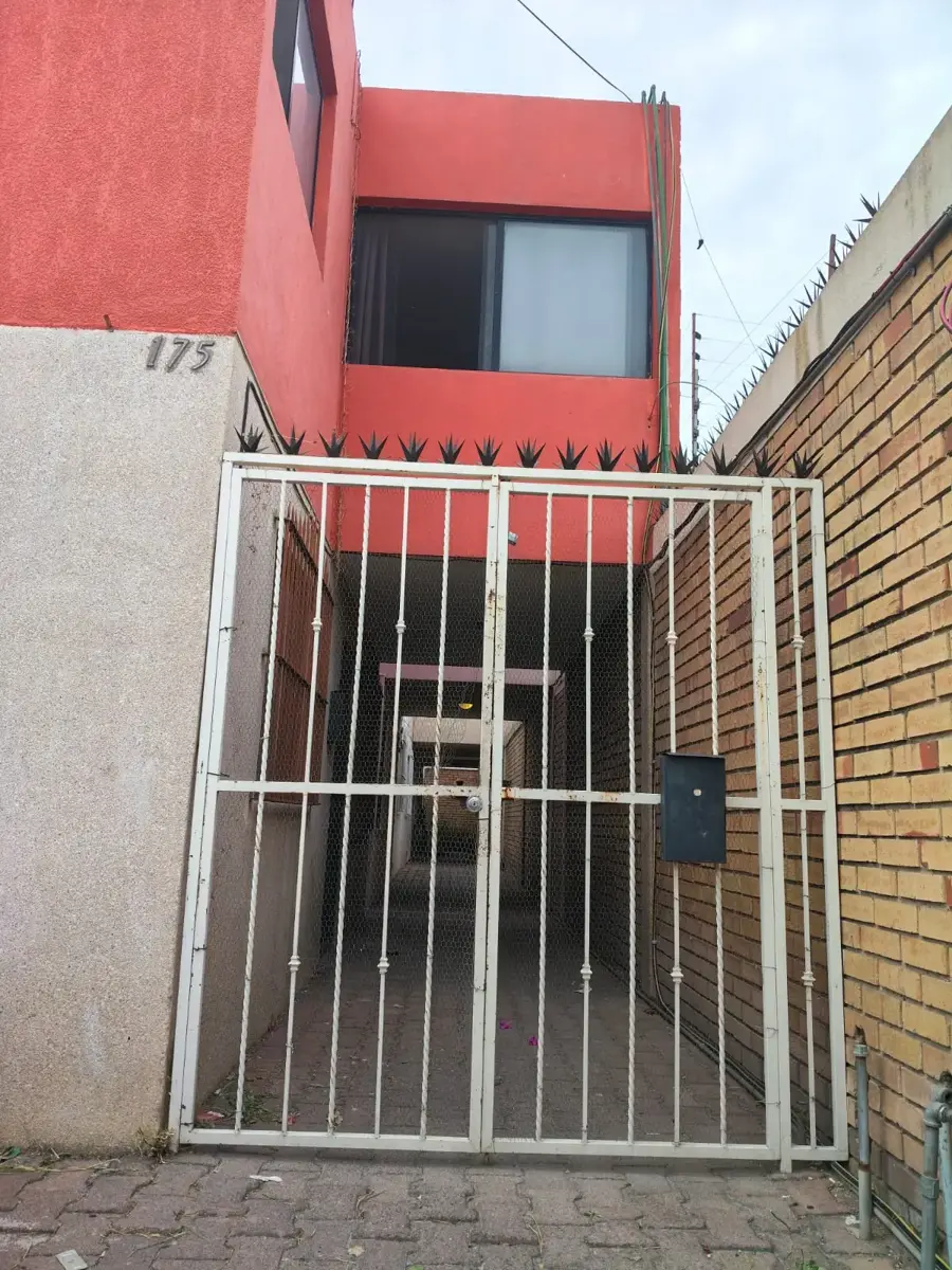 Departamento en renta en Jardines del Valle, Saltillo — foto 1 de 8