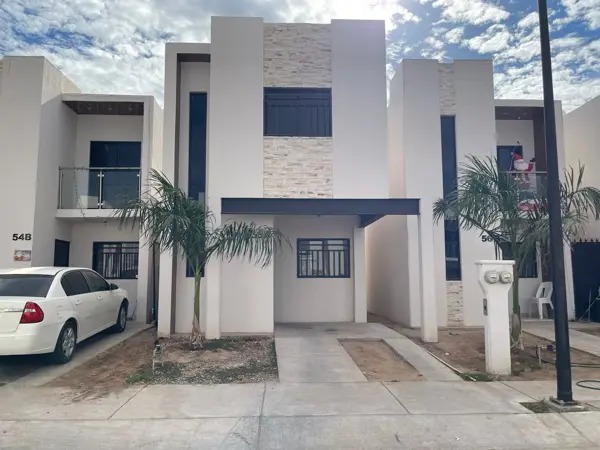 Casa en Remate en Gated Community en Hermosillo, Sonora JX