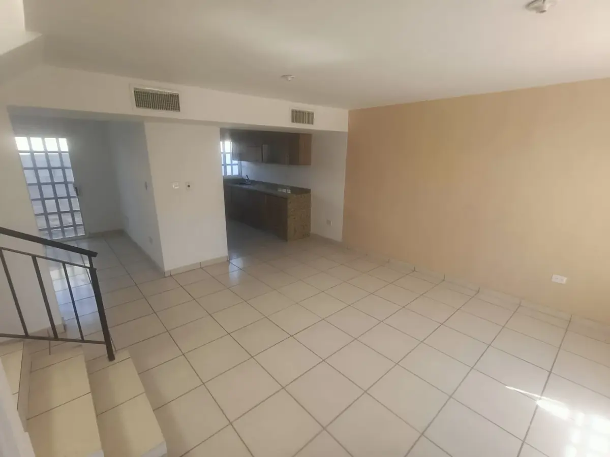 Vista 4 de Casa en Venta en Arezzo, Torreón, Coahuila de Zaragoza