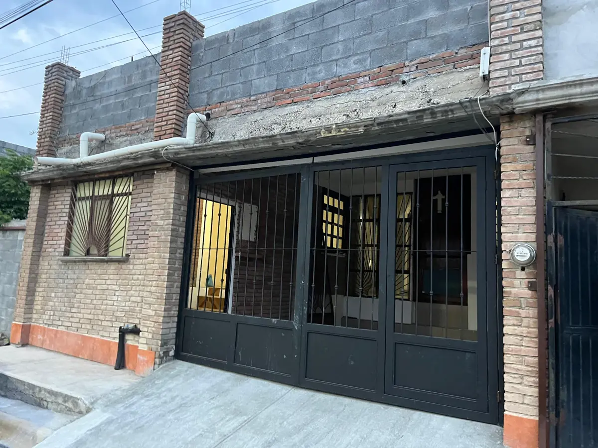 Casa en venta en Ricardo Flores Magon, Saltillo — foto 1 de 7