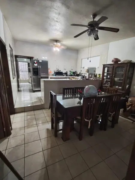 Casa en venta en Ricardo Flores Magon, Saltillo — foto 3 de 7
