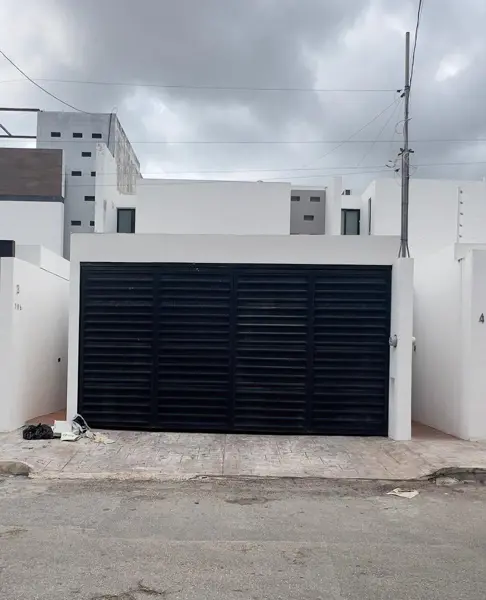 RENTA TH DENTRO DE MERIDA NORTE