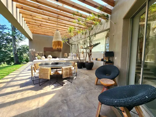 Casa en venta en IZAR, Valle de Bravo — foto 3 de 43