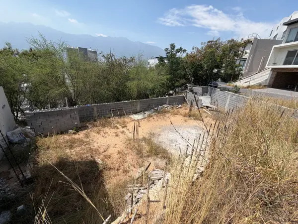 Terreno en venta en Colinas del Valle, Monterrey — foto 2 de 6